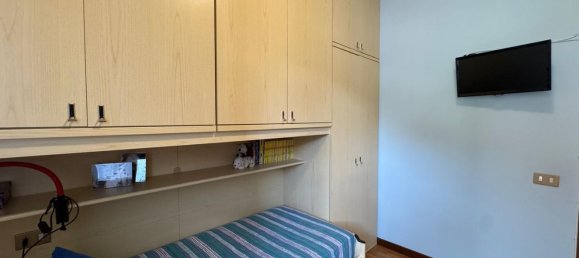 Квартира с 4 спальнями в Пьярио, Италия № 370110 25