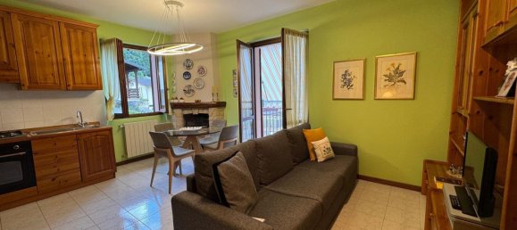 Квартира с 4 спальнями в Пьярио, Италия № 370110 5