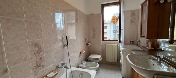 Квартира с 4 спальнями в Пьярио, Италия № 370110 28