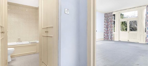 1 bedroom Apartment in London, United Kingdom No. 5381 9