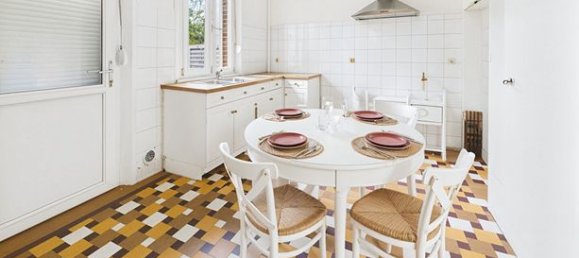 3 bedrooms House in Arvillers, France No. 301966 5