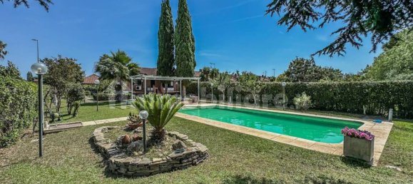 3 غرف نوم فيلا في Rome, Italy رقم 89330 38