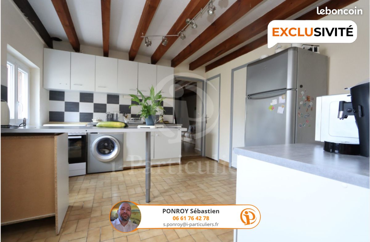 8 bedrooms House in Romorantin-Lanthenay, France No. 82024