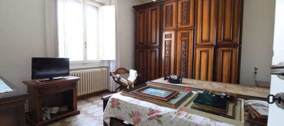 4 bedrooms Apartment in Florence, Italy No. 375885 14