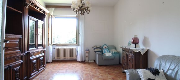 4 bedrooms Apartment in Florence, Italy No. 375885 3