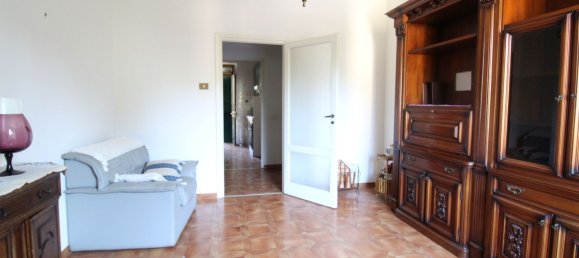 4 bedrooms Apartment in Florence, Italy No. 375885 5