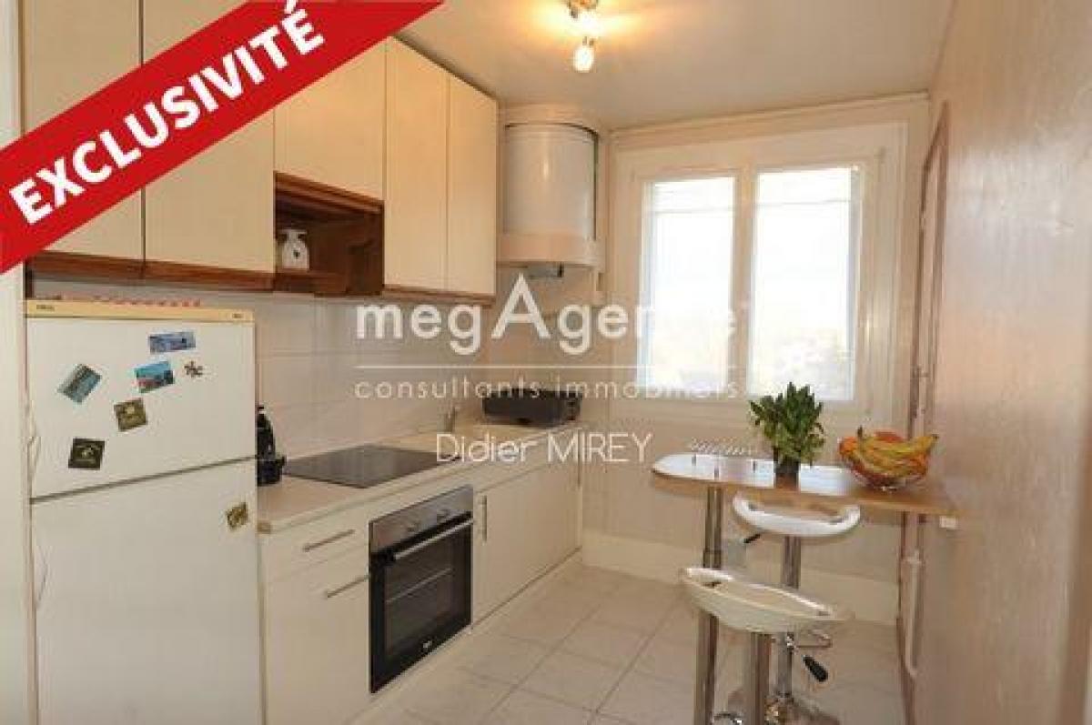 2 Schlafzimmer Wohnung in Troyes, France, Nr. 36468