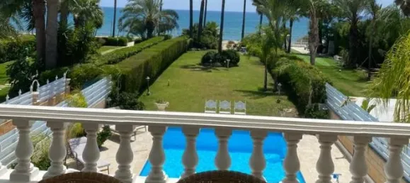 4 bedrooms Villa in Pervolia, Cyprus No. 4409 4