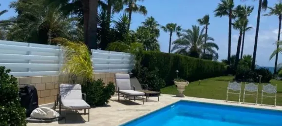 4 bedrooms Villa in Pervolia, Cyprus No. 4409 8