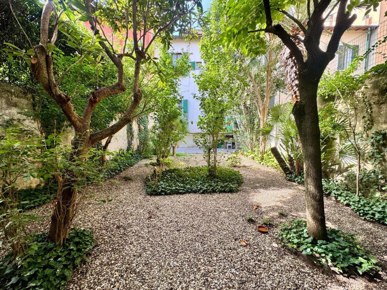 Дуплекс с 6 спальнями в Флоренция, Италия № 378057