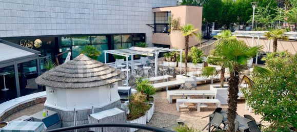 Gewerbliche Immobilie in Monza, Italy 1924m², Nr. 311139 2