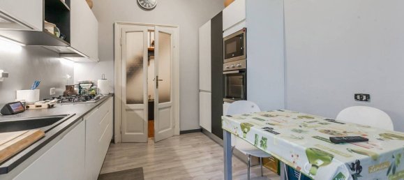 Apartamento de 4 dormitorios en Milan, Italy No. 351631 10