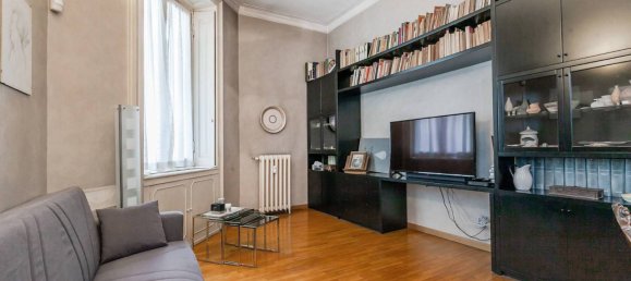 Apartamento de 4 dormitorios en Milan, Italy No. 351631 16