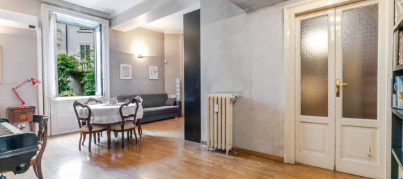Apartamento de 4 dormitorios en Milan, Italy No. 351631 4