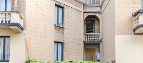Apartamento de 4 dormitorios en Milan, Italy No. 351631 43