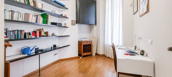 Apartamento de 4 dormitorios en Milan, Italy No. 351631 29