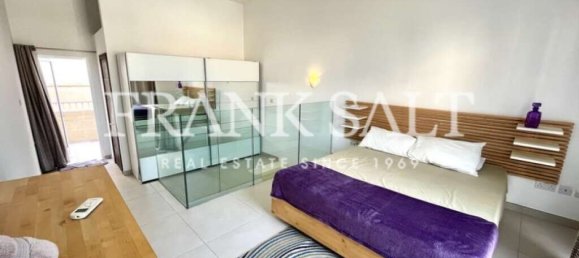 2 bedrooms Townhouse in Sliema, Malta No. 8779 9