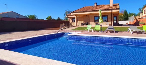 4 chambres Maison à Villamayor, Spain No. 62611 36