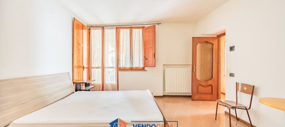 3 rooms Apartment in Pinerolo, Italy No. 348762 4