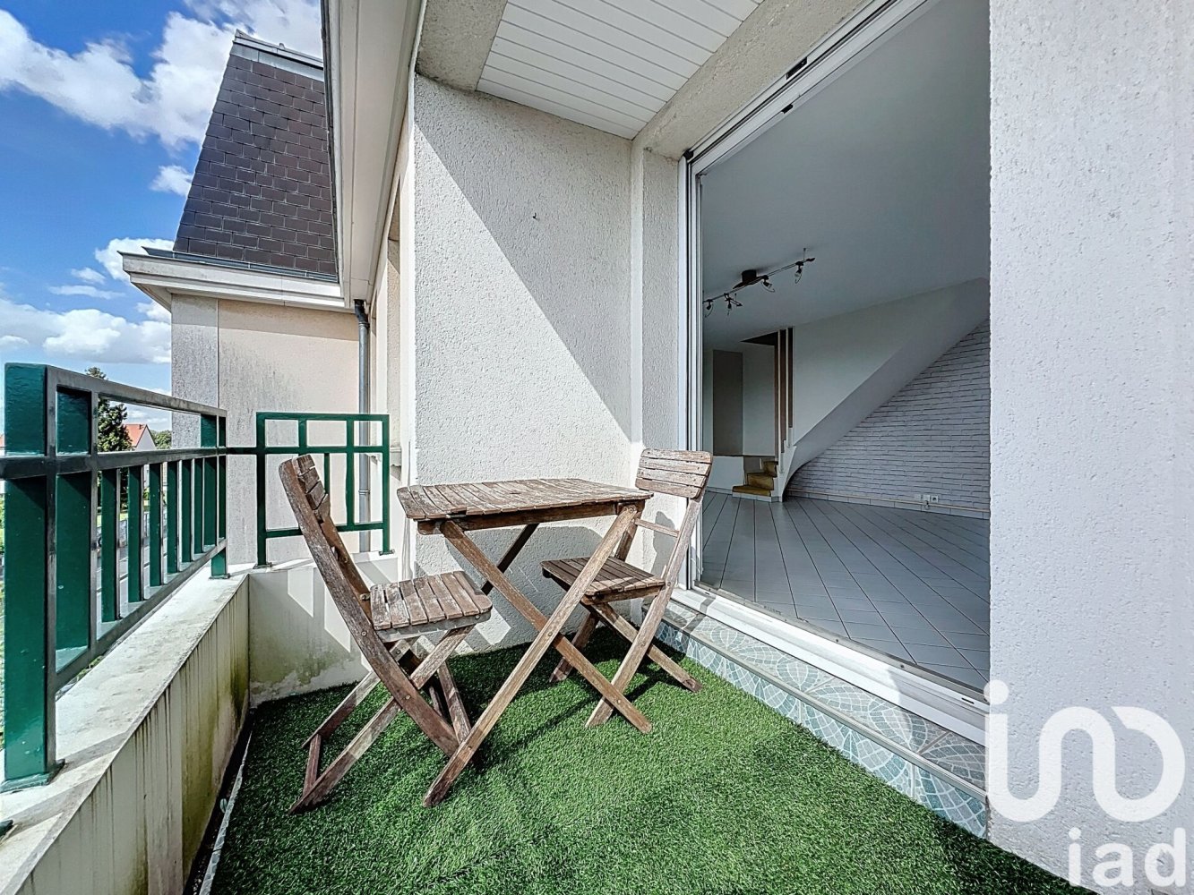 3 Schlafzimmer Doppelhaus in Charge, France, Nr. 326911