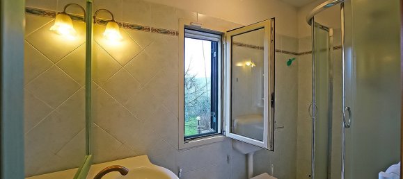 2 chambres Maison à Santa Fiora, Italy No. 235723 8