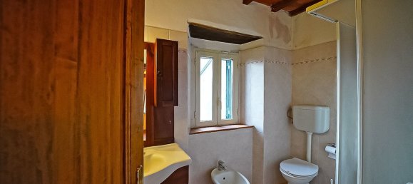 2 chambres Maison à Santa Fiora, Italy No. 235723 10