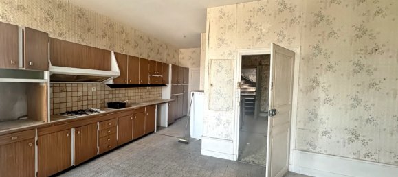 20 rooms Building in Genlis, France No. 195439 9