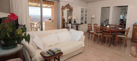 Apartamento de 3 dormitorios en Nice, France No. 298340 8