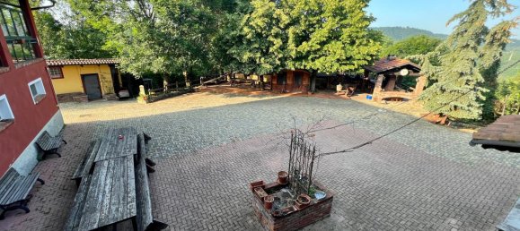 23 rooms House in Gassino Torinese, Italy No. 109442 26