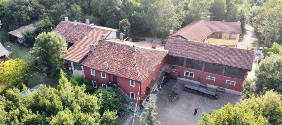 23 rooms House in Gassino Torinese, Italy No. 109442 46