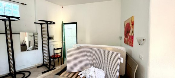 23 rooms House in Gassino Torinese, Italy No. 109442 5