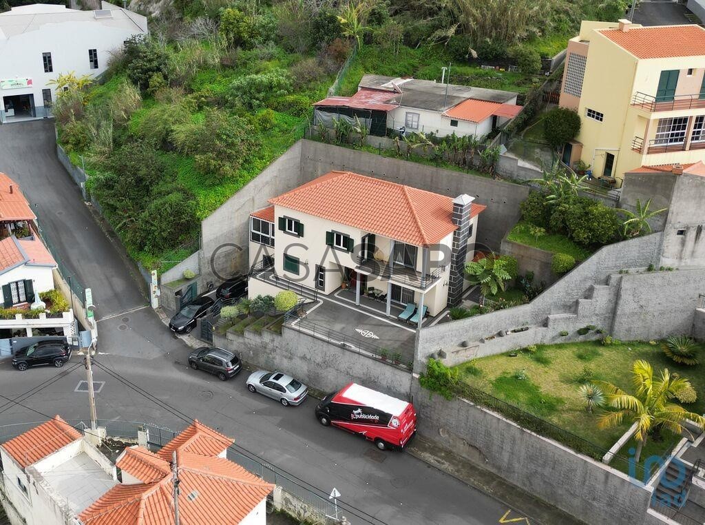 Casa de 4 dormitorios en Funchal, Portugal No. 112915