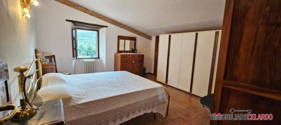 4 Schlafzimmer Wohnung in Casole d'Elsa, Italy, Nr. 49306 18