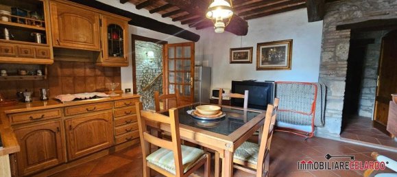 4 Schlafzimmer Wohnung in Casole d'Elsa, Italy, Nr. 49306 6