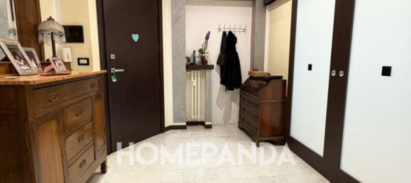 3غرفة شقة في Turin, Italy رقم 52069 9