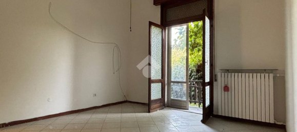 5 rooms Apartment in Suzzara, Italy No. 271700 8