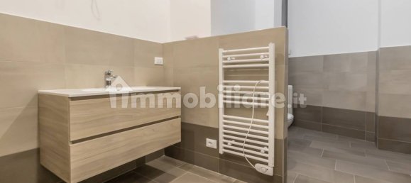3 bedrooms Apartment in Reggio Emilia, Italy No. 172932 3