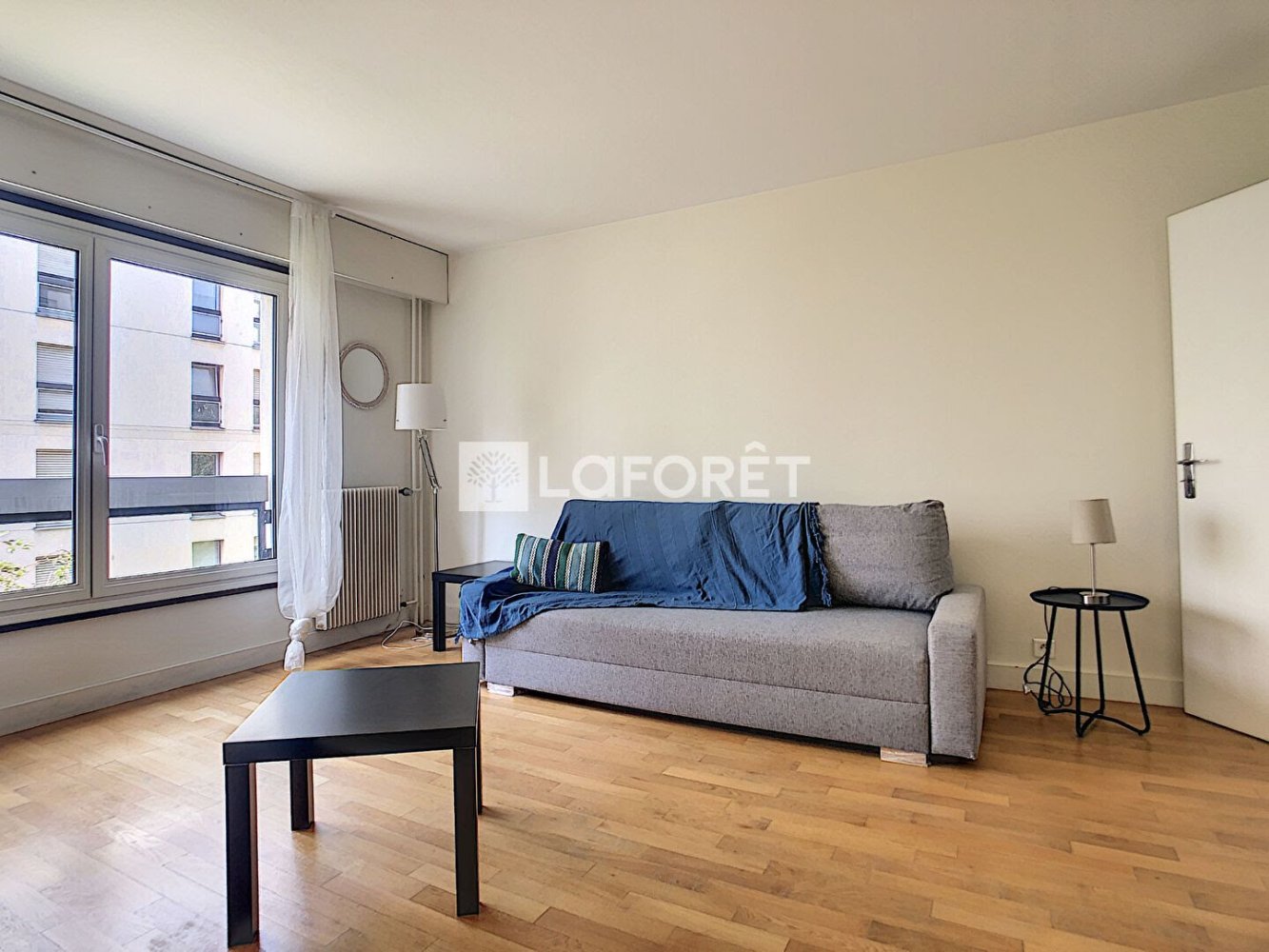 Studio in Paris, France No. 168810