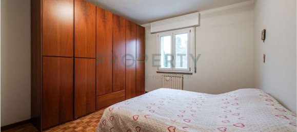 4 rooms Apartment in Carpi, Italy No. 259763 13