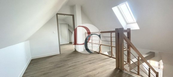Duplex T2 em Senlis, France N.º 83213 6