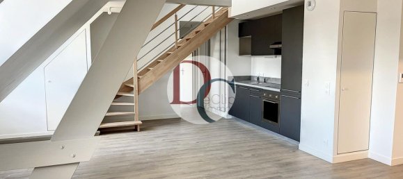 Duplex T2 em Senlis, France N.º 83213 2