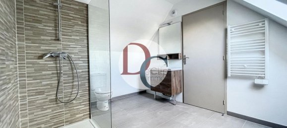 Duplex T2 em Senlis, France N.º 83213 5