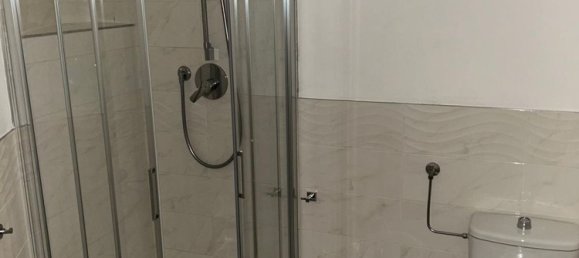 3 rooms Apartment in Bologna, Italy No. 283276 8