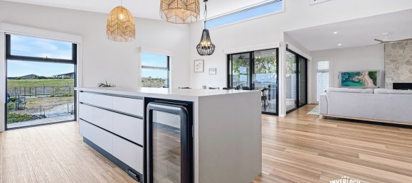 3 bedrooms House in Cape Paterson, Australia No. 886 12