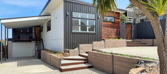 3 bedrooms House in Cape Paterson, Australia No. 886 4