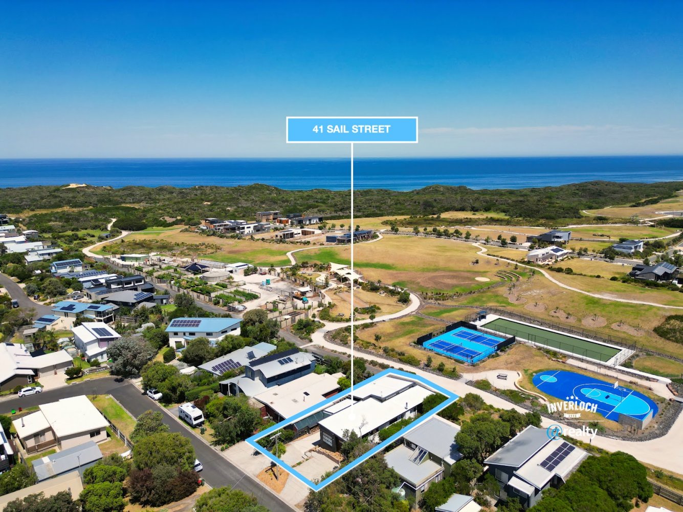 3 bedrooms House in Cape Paterson, Australia No. 886