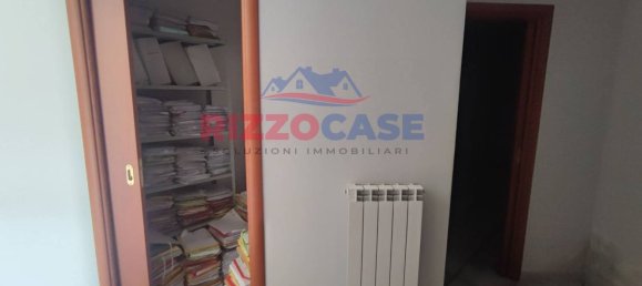 110m² Office in Corigliano Rossano, Italy No. 118732 5