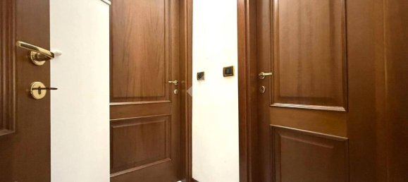 1 bedroom Apartment in Brescia, Italy No. 330992 6