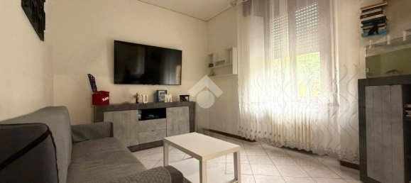 1 bedroom Apartment in Brescia, Italy No. 330992 3