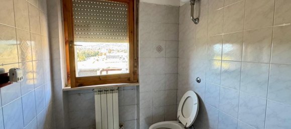 4 Schlafzimmer Wohnung in Avezzano, Italy, Nr. 345292 15